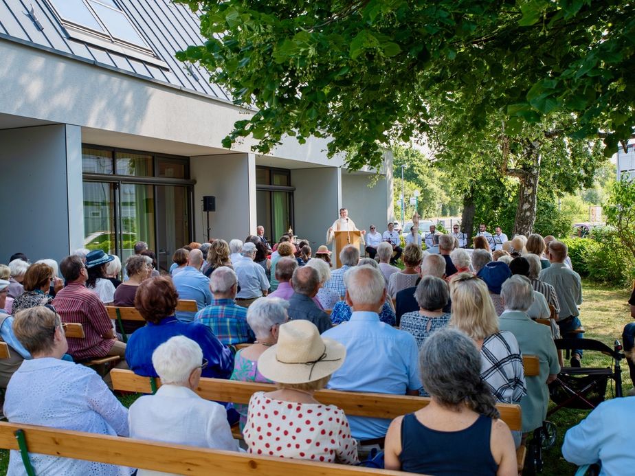 Fronleichnamgottesdienst in Enkheim